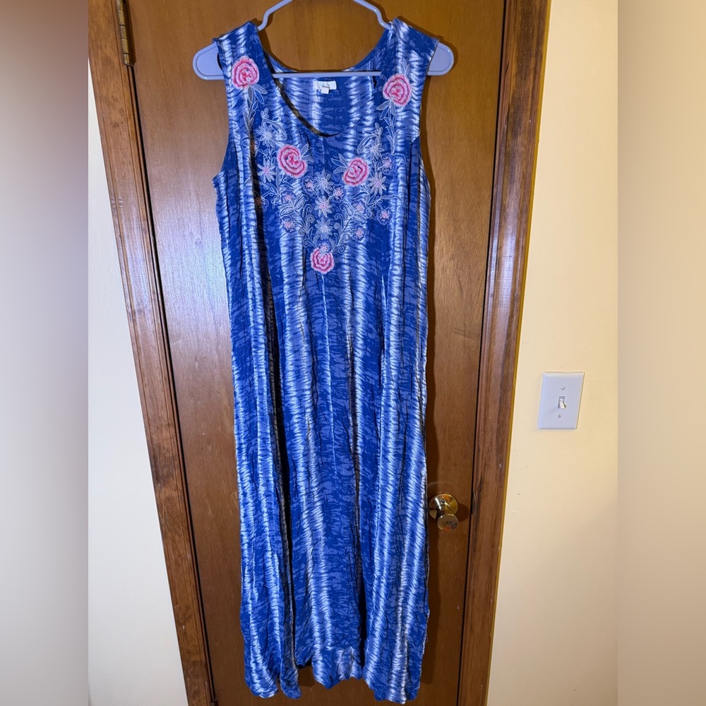 Chic Blue and Pink Floral Maxi Dress